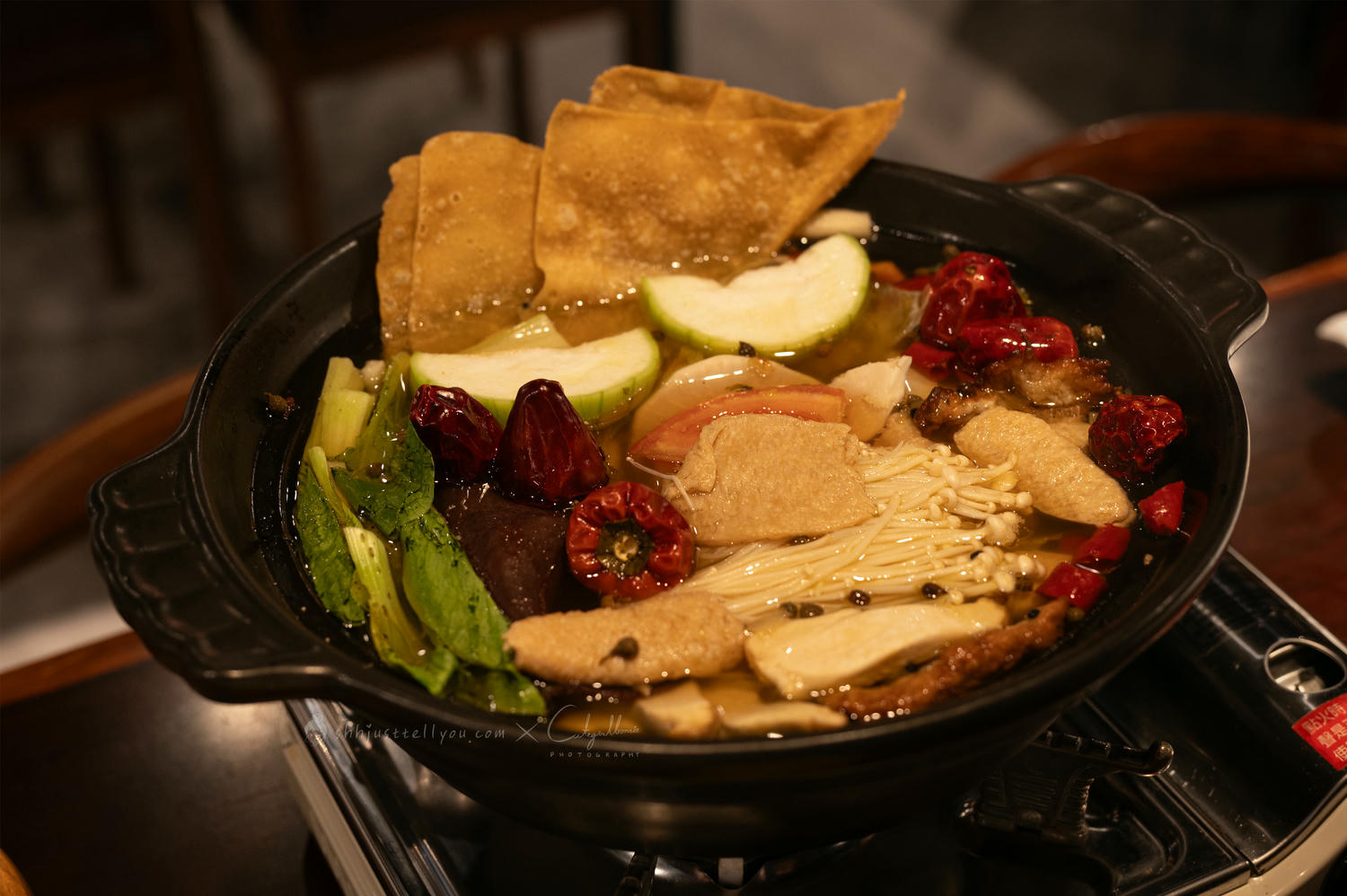 台中、西區|味蕾新境界!台中勤美斐得蔬食熱浪來襲.南洋風味素食餐廳 - 第17張圖